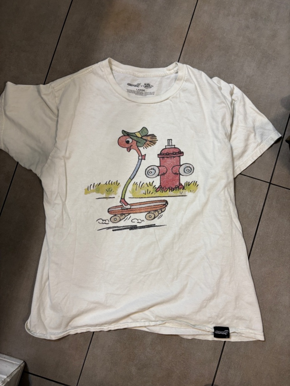 Super7 Richard Scarry busy town collab Skateboard T-Shirt Lowly worm Hydrant  -